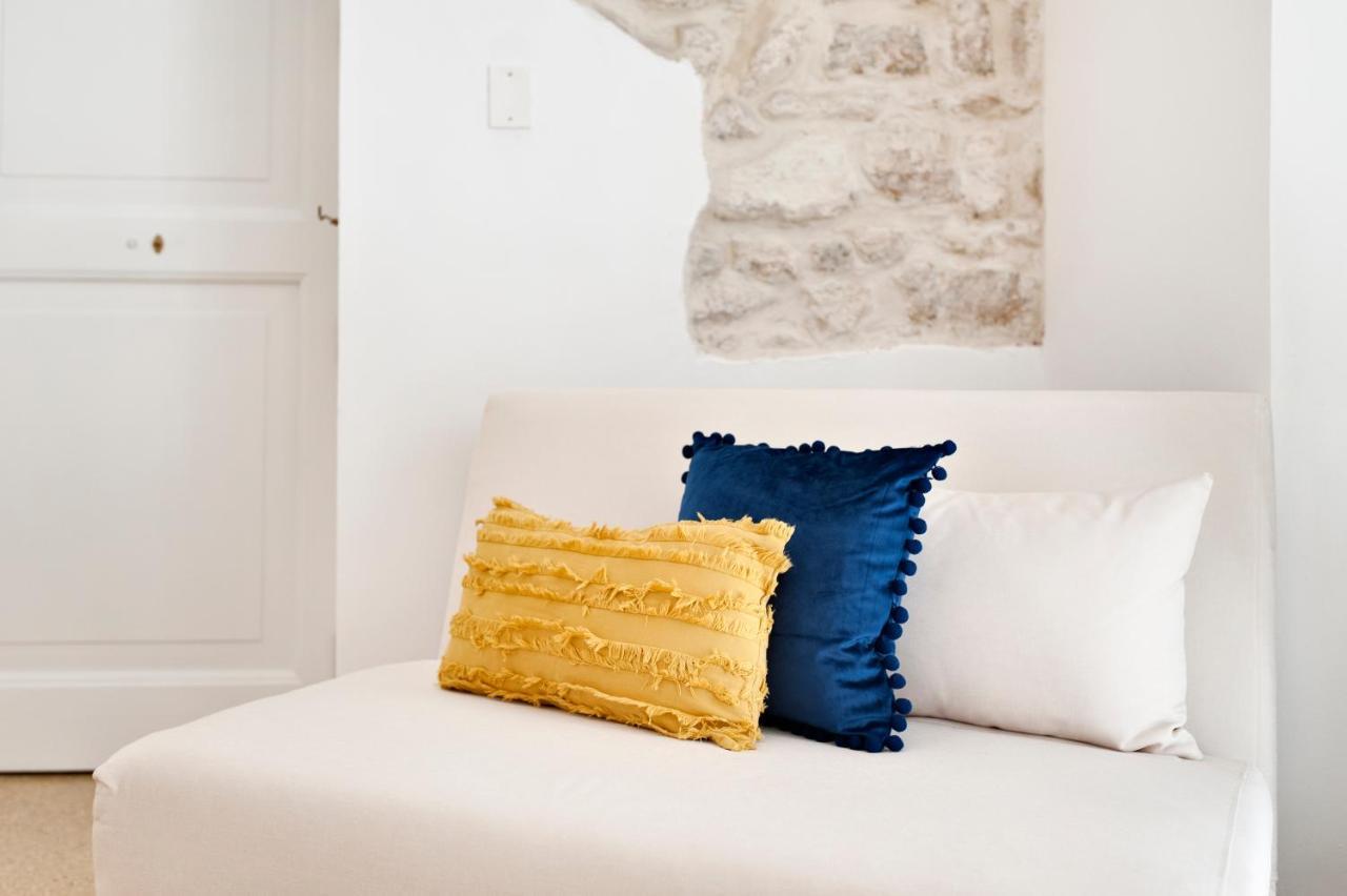 Blue Loft - Old Town Apartment Sit Lecce Dış mekan fotoğraf