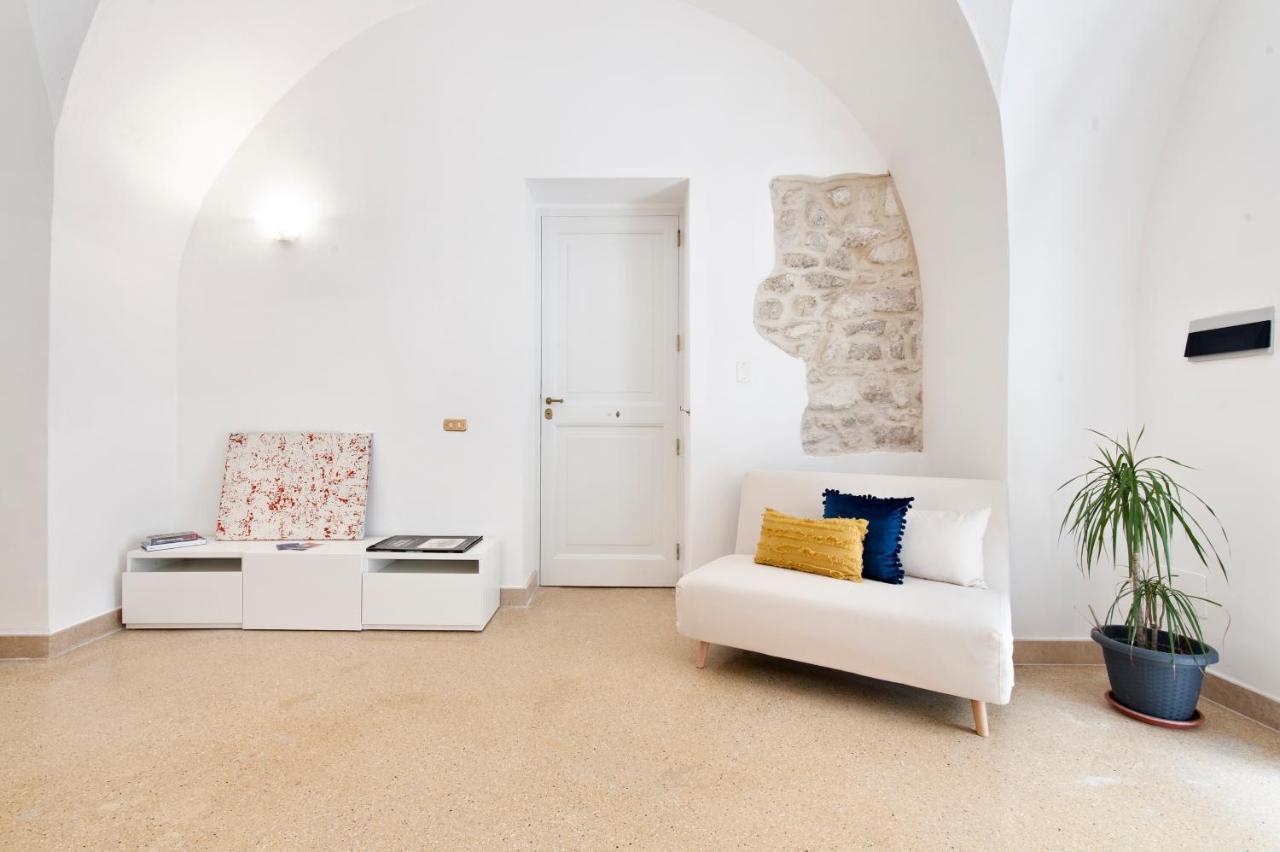 Blue Loft - Old Town Apartment Sit Lecce Dış mekan fotoğraf
